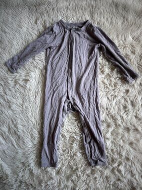 Kyte Baby Mushroom Snap Romper Size 12-18 mo